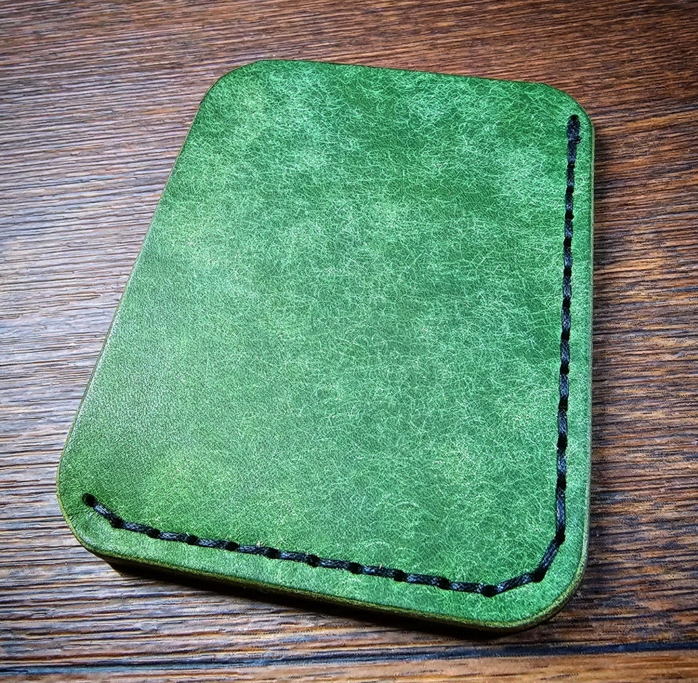 Selma - Vertical Card Wallet