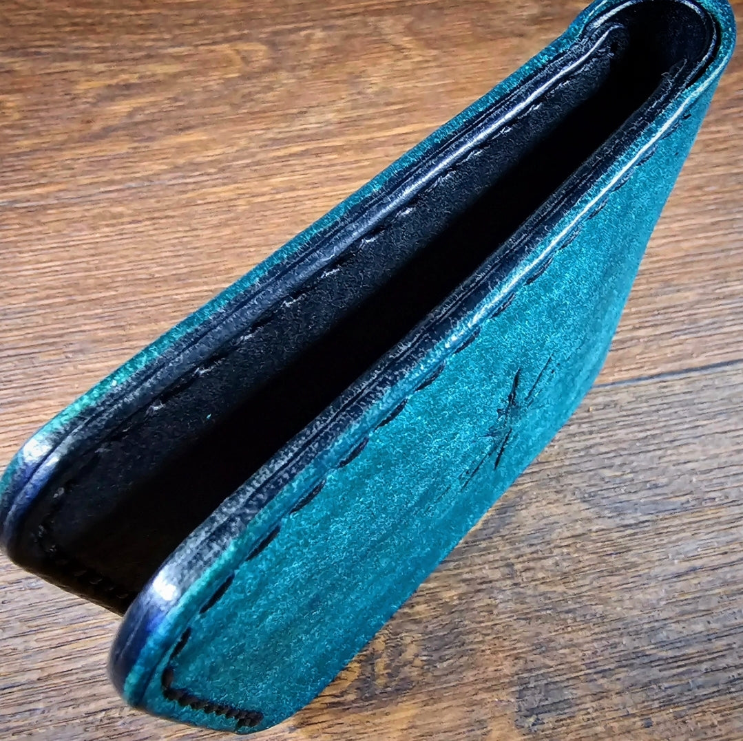Taniwha - Bi-fold Wallet